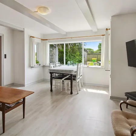 Skarpe By Interhome Højer